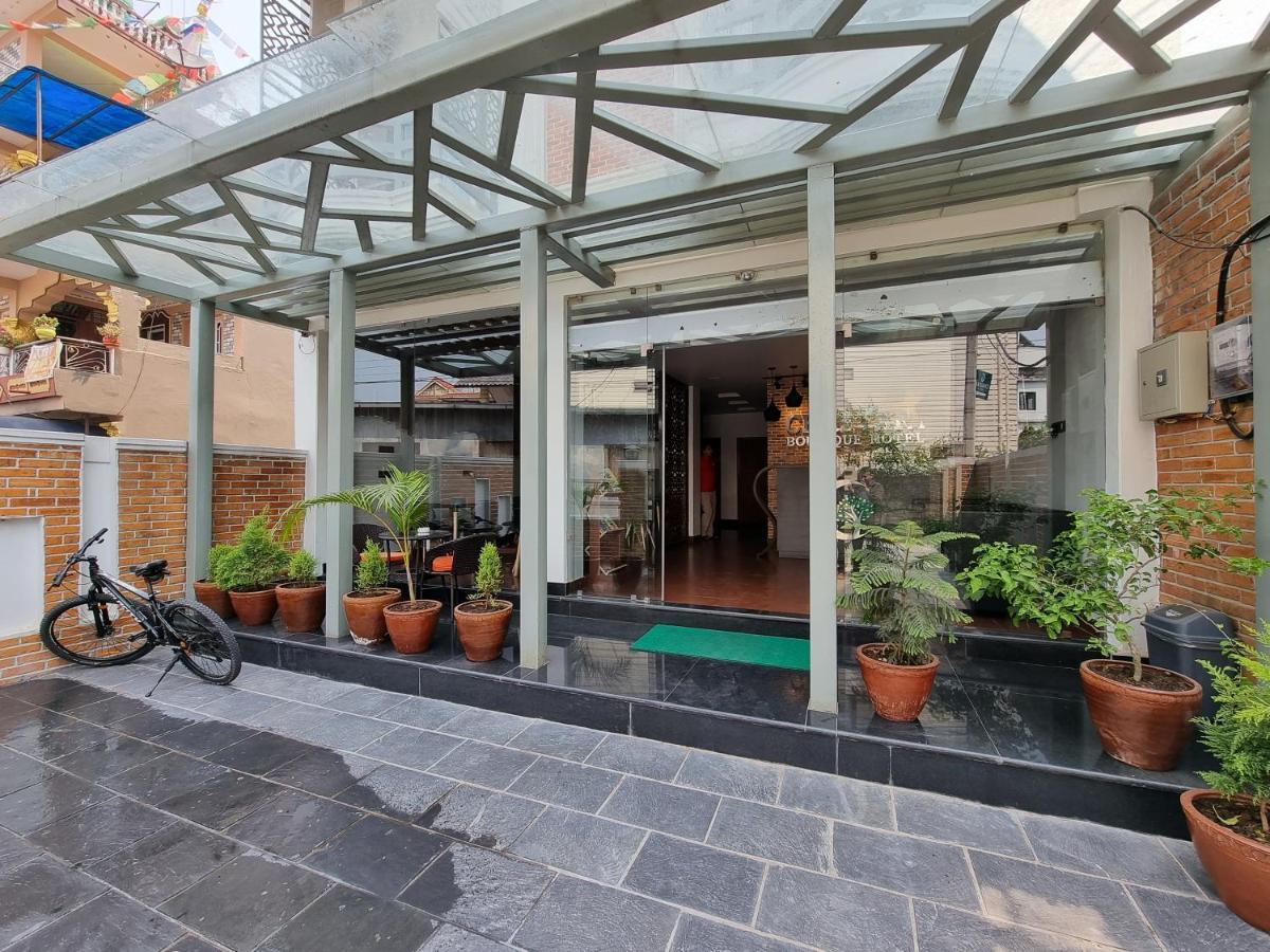 Chautari Boutique Hotel Покхара Экстерьер фото
