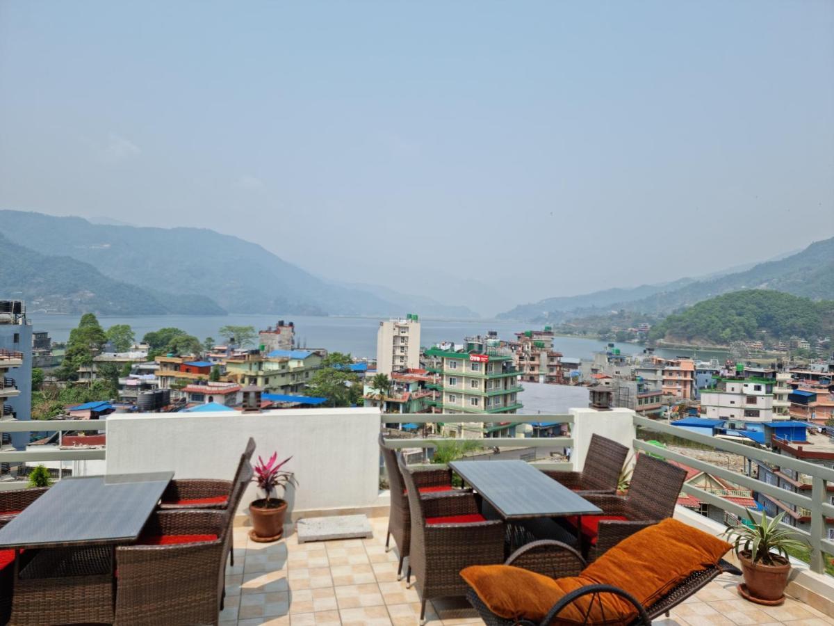 Chautari Boutique Hotel Покхара Экстерьер фото