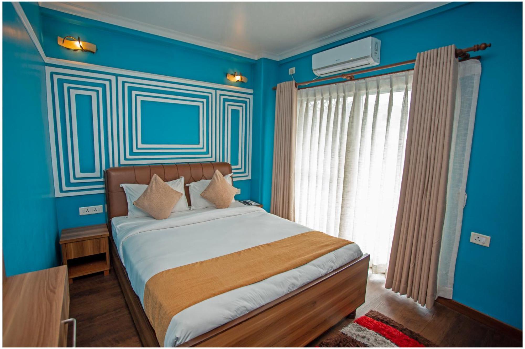 Chautari Boutique Hotel Покхара Экстерьер фото